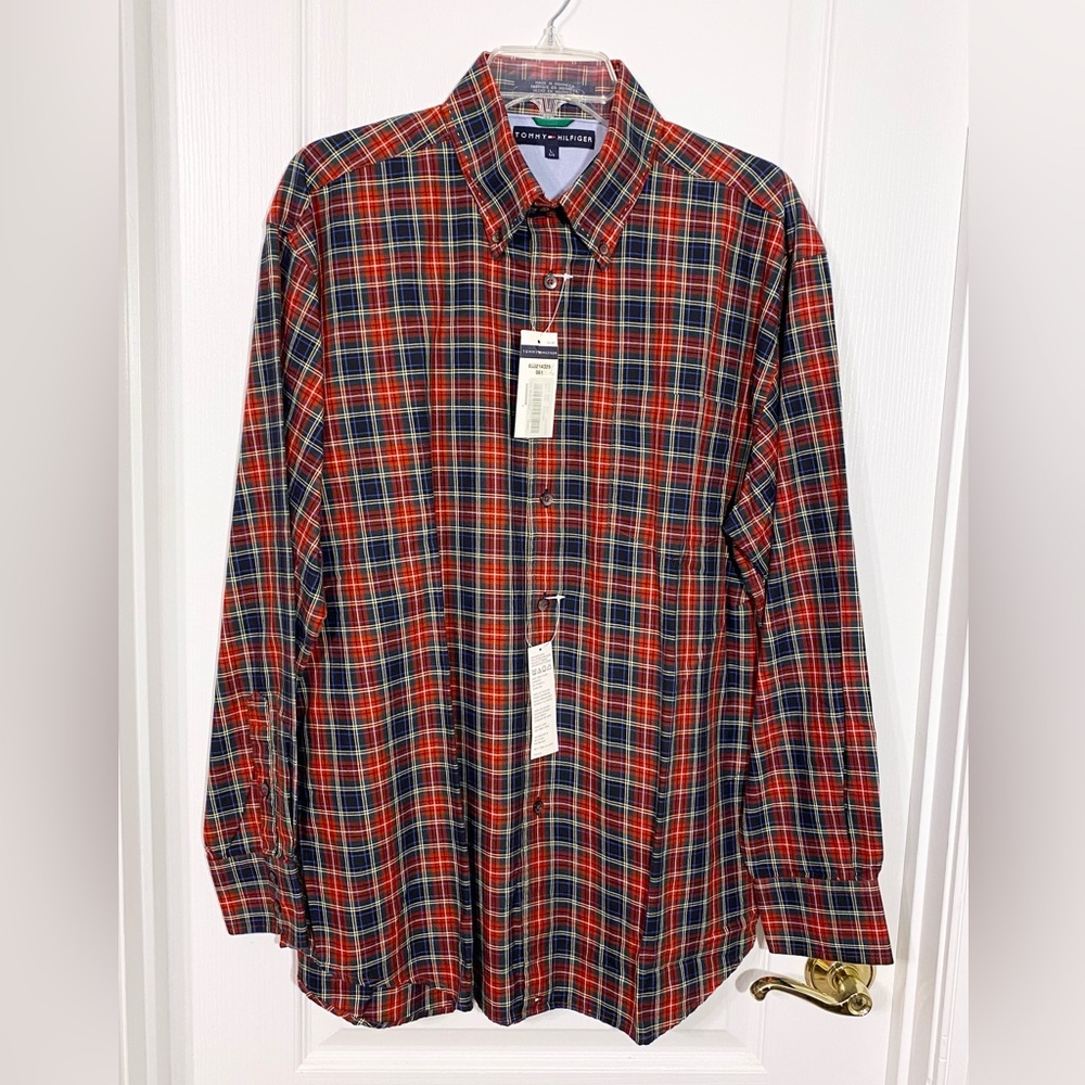 NWT Tommy Hilfiger Tartan Plaid Button Down Shirt Red Navy Men’s Large